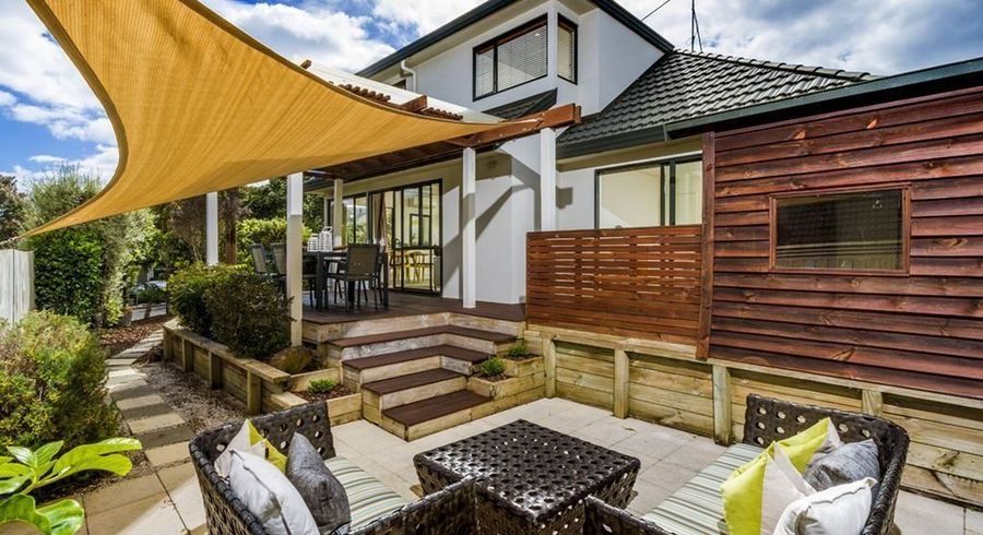  at 1/112 Seaview Road, Glenfield, North Shore City, Auckland
