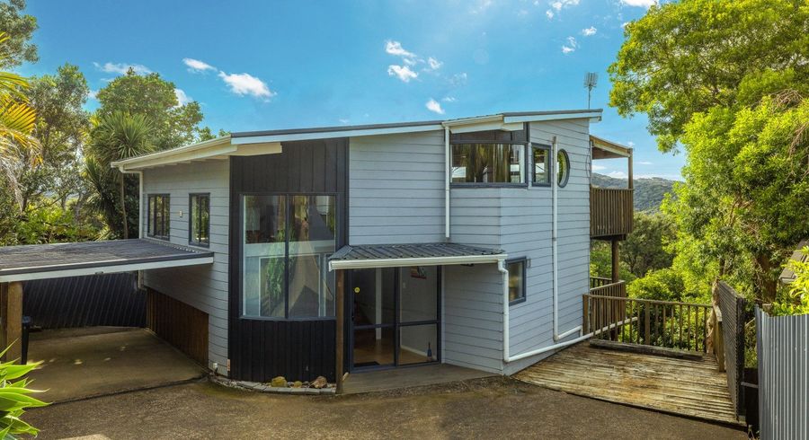  at 8 Bella Vista Road, Omiha, Waiheke Island, Auckland