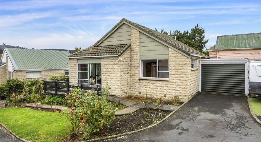  at 2E Rennie Street, Green Island, Dunedin, Otago