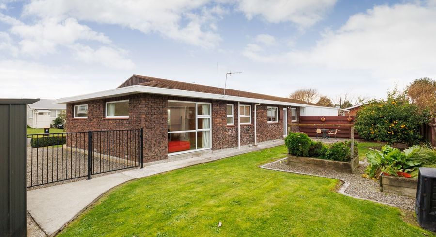  at 2 Wharite Place, Awapuni, Palmerston North, Manawatu / Whanganui