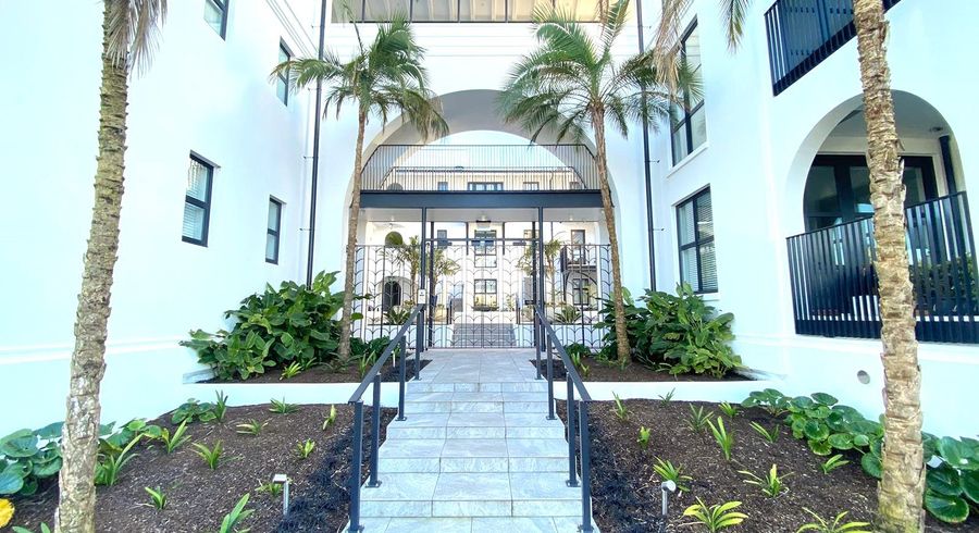  at 3/2 Tagalad Road, Mission Bay, Auckland City, Auckland