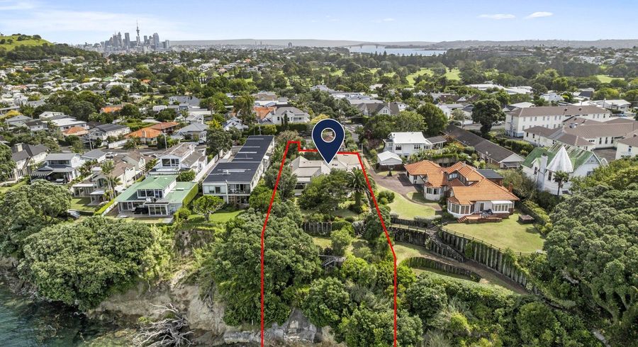  at 120 Vauxhall Road, Devonport, North Shore City, Auckland