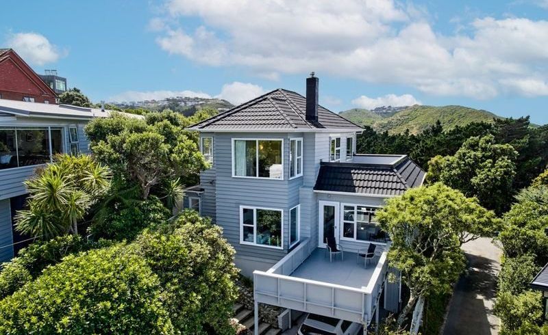  at 102 Homebush Road, Khandallah, Wellington
