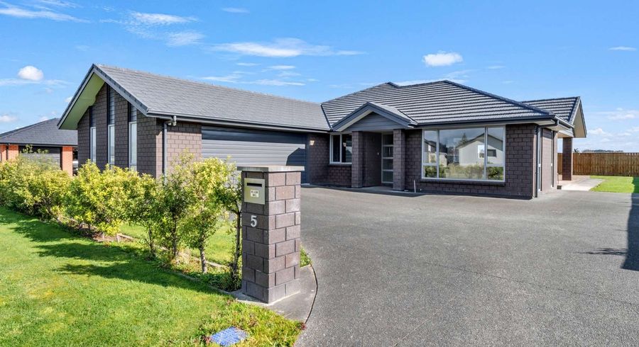  at 5 Hydrangea Lane, Milson, Palmerston North, Manawatu / Whanganui