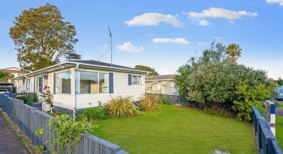  at 1/17 Hoturoa Place, Weymouth, Manukau City, Auckland