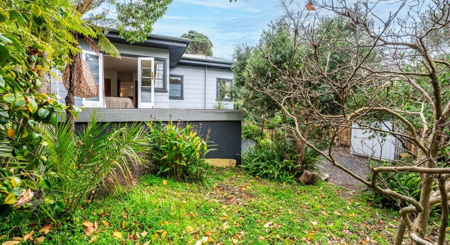  at 52 Forest Road, Raumati South, Kapiti Coast, Wellington