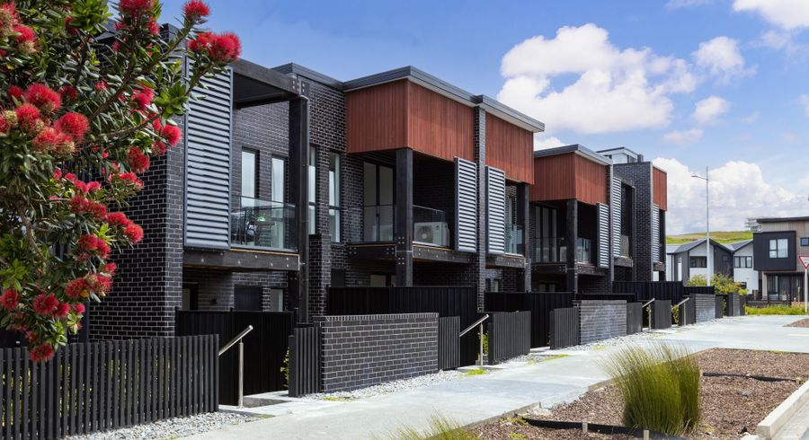  at 2D Longshore Drive, Long Bay, Auckland