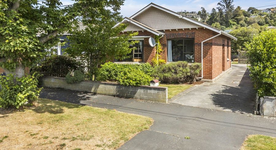  at 144 Surrey Street, Forbury, Dunedin