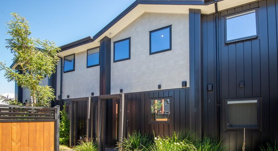 at 4/11 Macky Street, Taita, Lower Hutt, Wellington