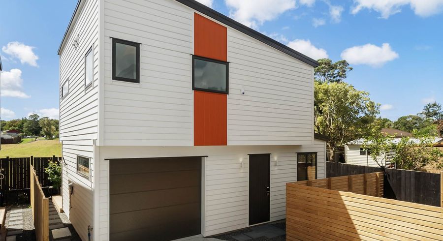  at 42F Oreil Avenue, West Harbour, Auckland