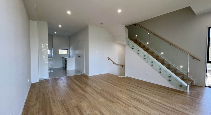  at 523 Pakuranga Road, Howick, Auckland