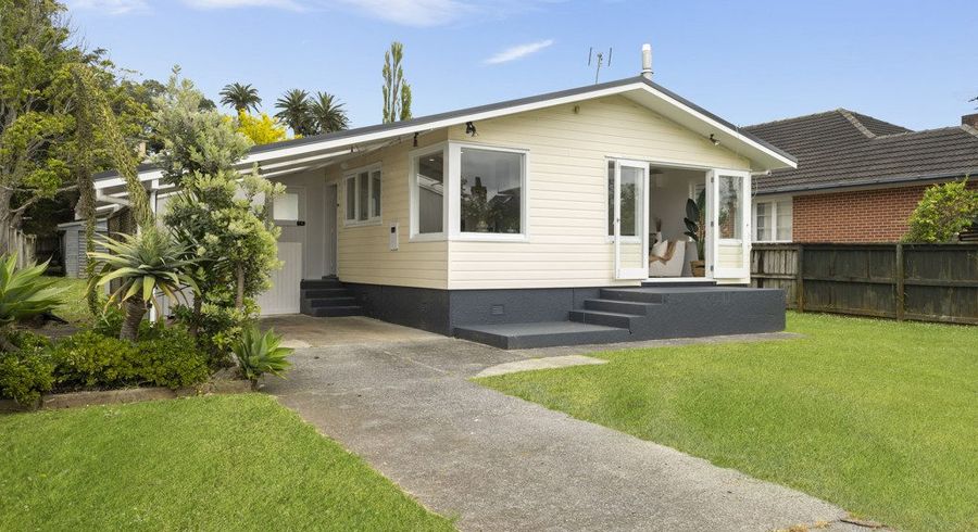  at 88 Coronation Road, Mangere Bridge, Auckland