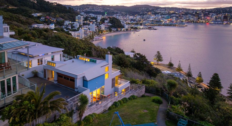  at 20 The Crescent, Roseneath, Wellington