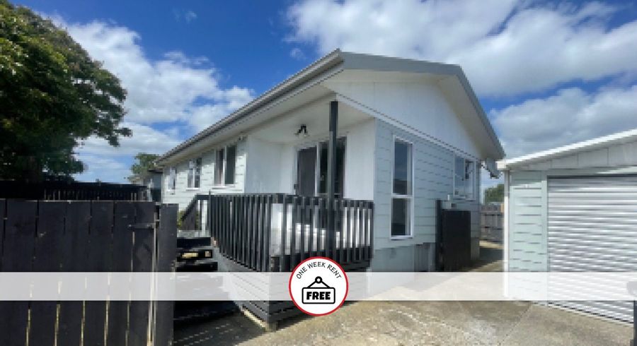  at 2/4 Silver Creek Road, Weymouth, Manukau City, Auckland