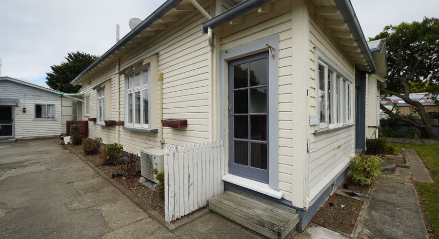  at 2/330 Featherston Street, City Centre, Palmerston North, Manawatu / Whanganui