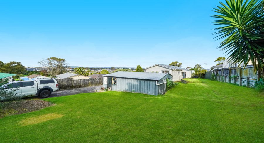  at 6 Valencia Place, Manurewa, Manukau City, Auckland