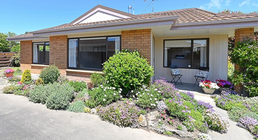  at 72 Hetley Crescent, Taradale, Napier
