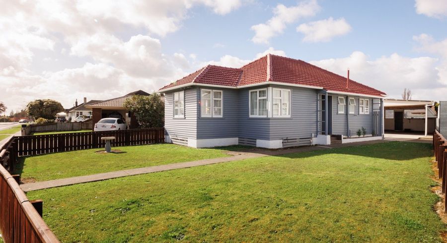  at 15 Upham Terrace, Roslyn, Palmerston North