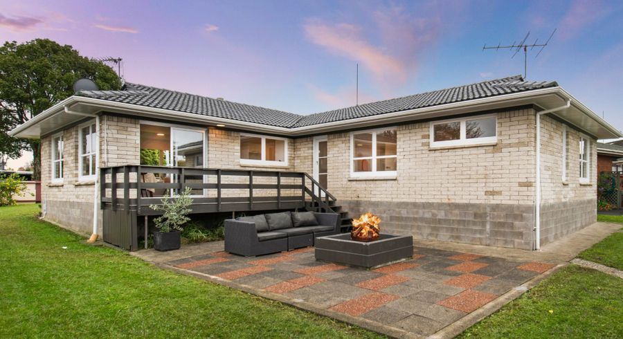  at 42 Ray Small Drive, Pahurehure, Papakura, Auckland