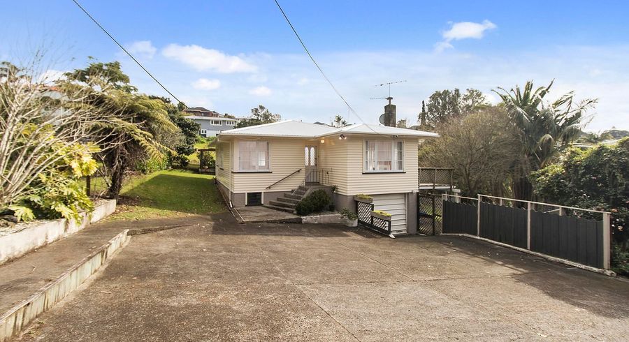  at 94 Carlton Street, Hillsborough, Auckland City, Auckland