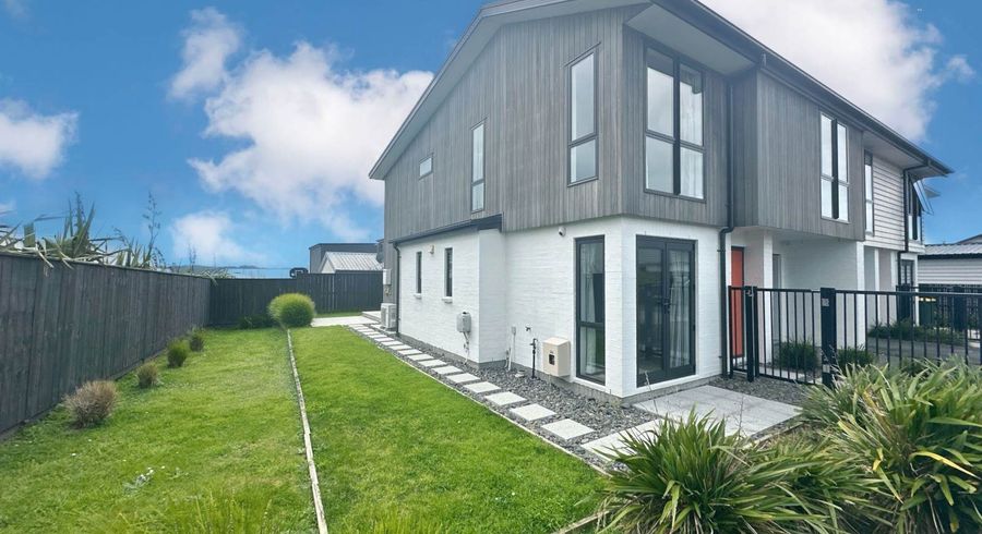  at 6 Henry Lloyd Place, Millwater, Rodney, Auckland
