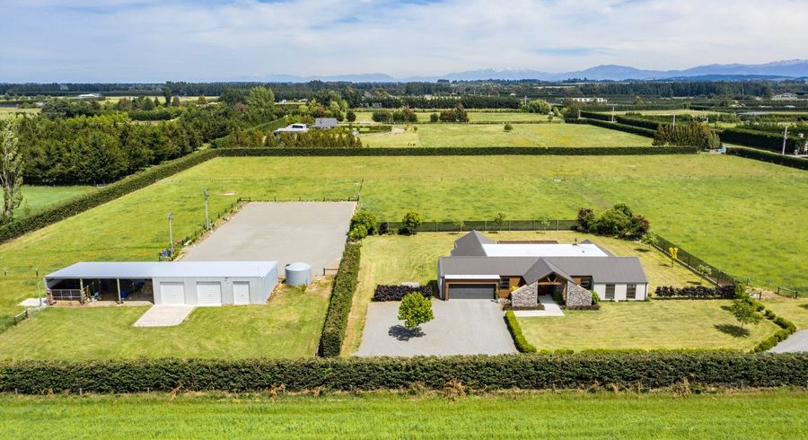  at 447 Oxford Road, Fernside, Rangiora