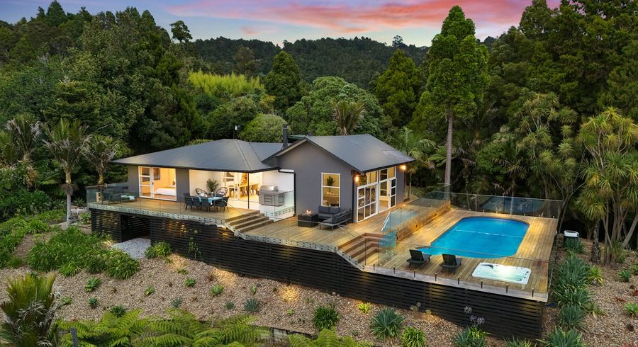  at 91 Mountain Road, Henderson Valley, Waitakere City, Auckland