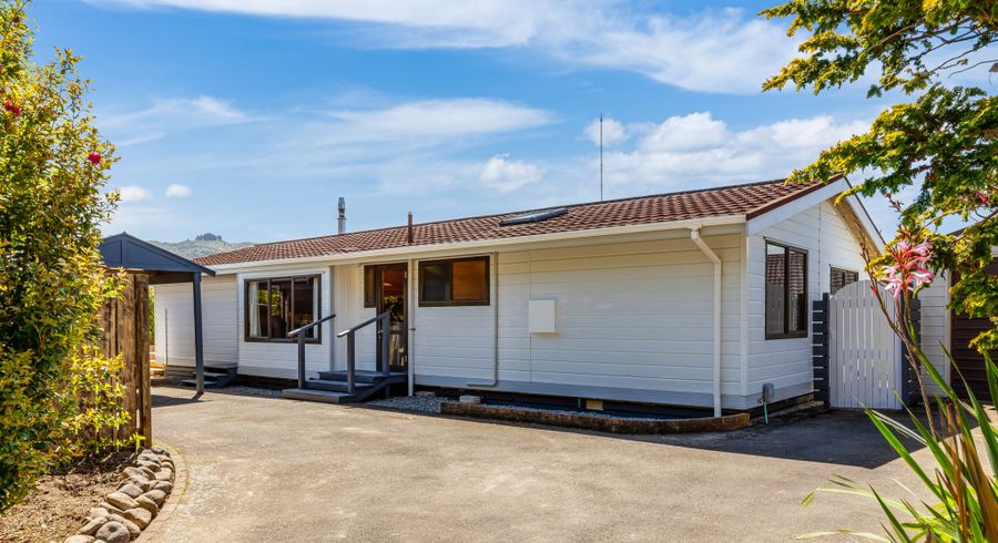  at 1 Dunleith Grove, Silverstream, Upper Hutt