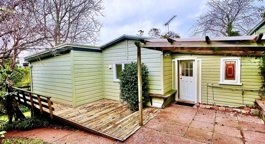 at 9A Wairere Road, Torbay, North Shore City, Auckland
