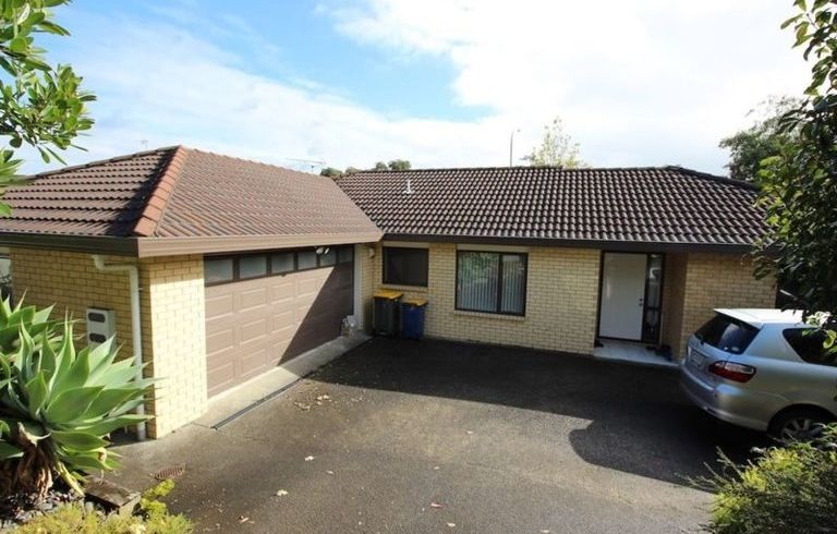  at 13 Meridian Court, Oteha, North Shore City, Auckland