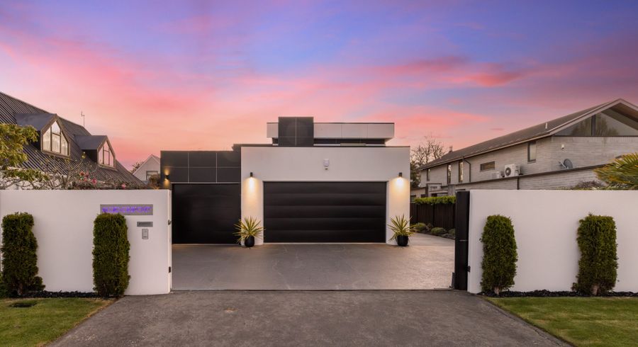 at 19 Devonport Lane, Merivale, Christchurch City, Canterbury