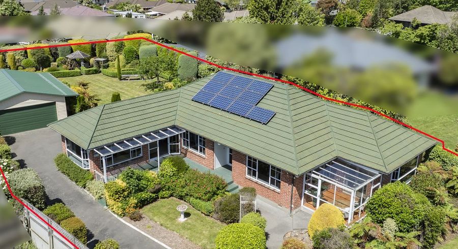  at 33 Banks Avenue, Dallington, Christchurch