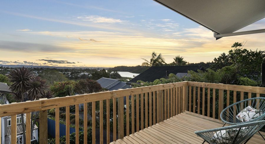  at 2/66 Pemberton Avenue, Bayview, Auckland