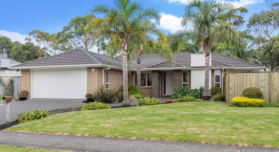  at 71 Parkhaven Drive, Rosehill, Papakura