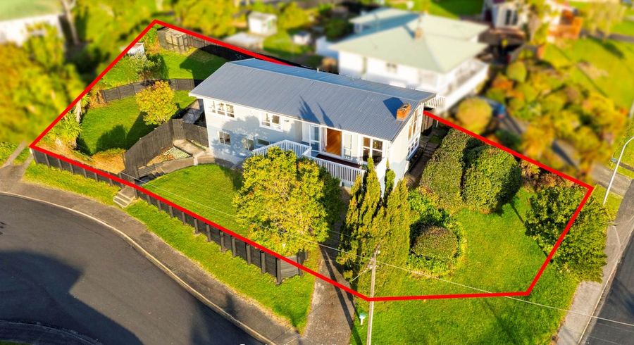  at 122 Vodanovich Road, Te Atatu South, Waitakere City, Auckland