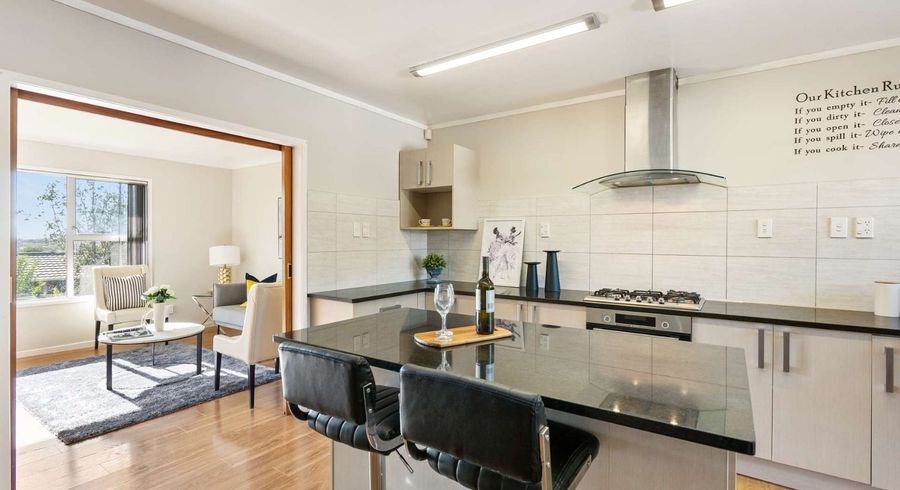  at 4/174 Blockhouse Bay Road, Avondale, Auckland