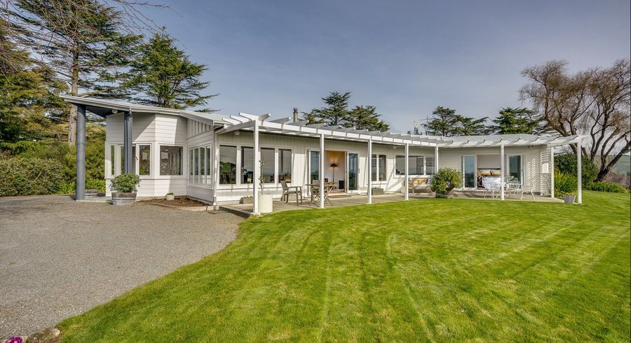  at 515 Middle Road, Hastings