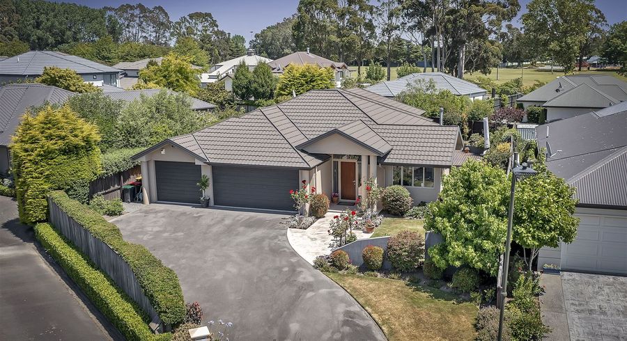  at 8 Dunvegan Place, Harewood, Christchurch