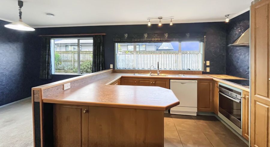  at 104 Roberts Line, Kelvin Grove, Palmerston North, Manawatu / Whanganui