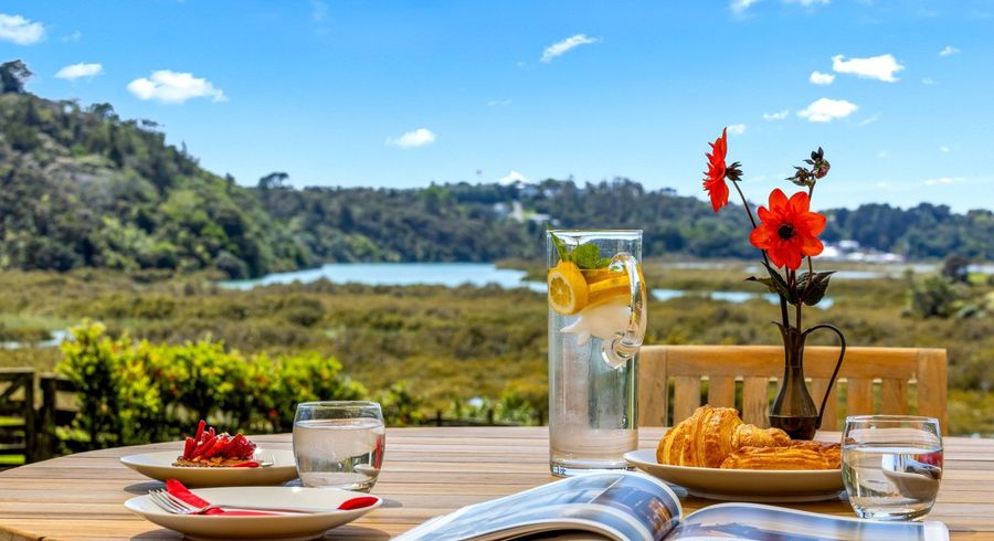  at 85 Whangaparaoa Road, Red Beach, Red Beach