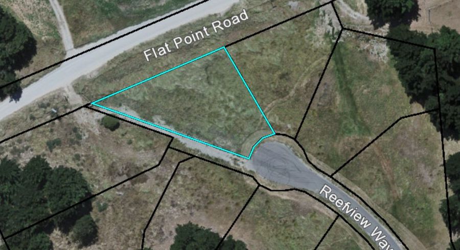  at 28 Reefview Way, Flat Point