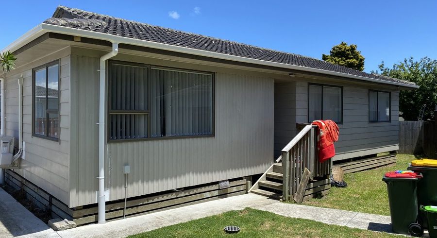  at 8A Quintal Place, Papatoetoe, Manukau City, Auckland