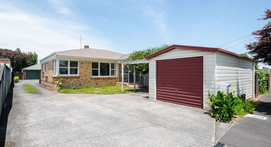  at 58 Vardon Road, Saint Andrews, Hamilton, Waikato