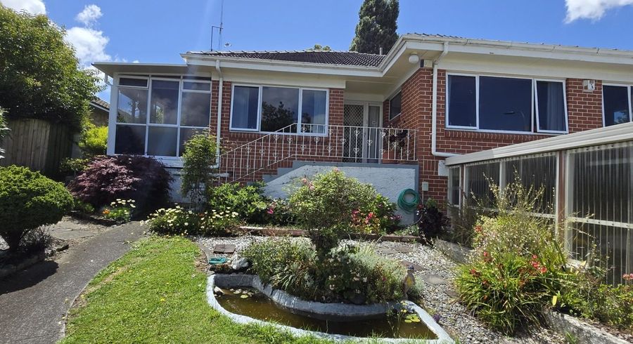  at 4 Kelvin Place, Hamilton East, Hamilton, Waikato