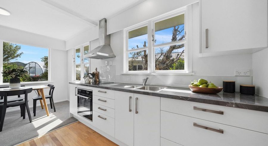  at 39 Lynda Avenue, Paparangi, Wellington, Wellington
