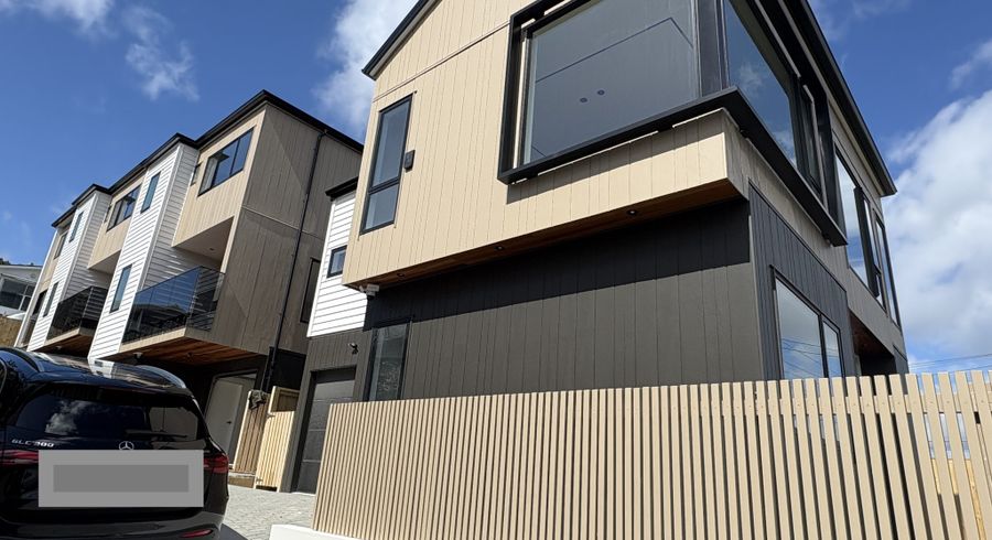  at 14B&C Newhaven Terrace, Mairangi Bay, North Shore City, Auckland