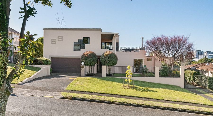  at 69 Sixth Avenue, Avenues, Tauranga, Bay Of Plenty