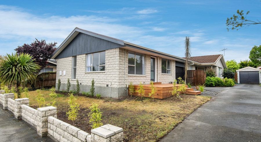  at 1/27 Juniper Place, Burnside, Christchurch