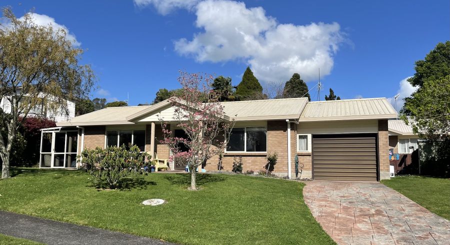  at 14 Muir Place, Te Puke