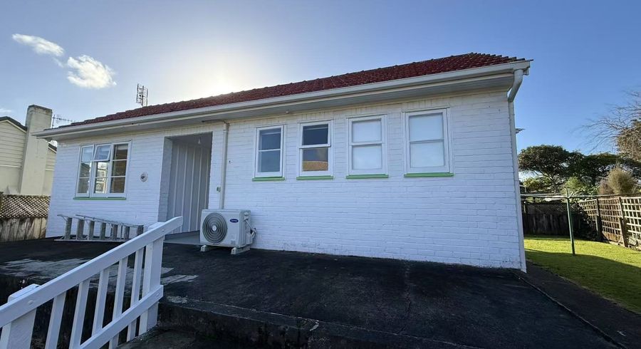  at 99 Lambeth Road, Sandringham, Auckland City, Auckland